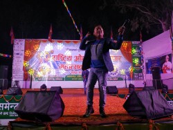 हेटौंडा महोत्सवमा गायक अशोक दर्जीको क्रेज, भोली गायक प्रकाश सपुत आउने