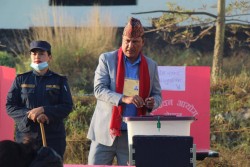 बिरोध खतिवडाले गरे मतदान