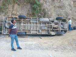 इन्द्रसरोवर गाउँपालिकामा सवारी दुर्घटना हुदाँ चार भारतीय नागरिक घाइते  
