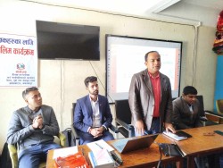 कैलाशका बाल विकास शिक्षकलाई मन्टेश्वरी तालिम 