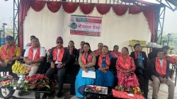 सहकारीको स्थापना दिवसमा सदस्यहरु सम्मानित
