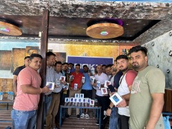 नोकियाको आधिकारिक विक्रेता  न्यू क्रिसा मोवाईल