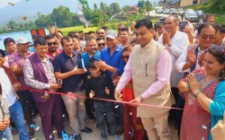 मनहरीमा आन्तरिक स्राेतबाटै बन्याे १९ कराेडकाे पुल, ३ पुल एकैदिन उद्घाटन