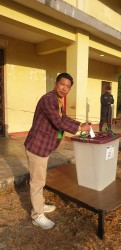 पुलामीले गरे मतदान