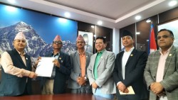 एमालेका पाँच जना मन्त्रीहरुको राजिनामा, सरकारलाई दिएको समर्थन फिर्ता