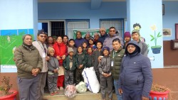 रानी वनद्वारा  मामाघरलाई खाद्यान्न सहयोग