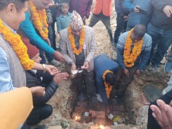 राक्सिराङको सात कन्या प्राबिको सात कोठे भवन शिलान्यास