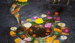 आज साउने सङ्क्रान्ति, घरघरमा लुतो फालेर मनाइँदै