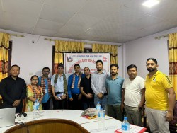 मोवाइल व्यवसायीलाई करबारे अभिमूखिकरण