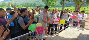 नेता बानियाँले गरे मनहरीमा एकैदिन पाँच वटा पूर्वाधार परियोजनाको उद्घाटन