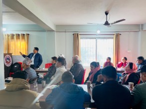 मकवानपुरगढीमा १९३ जनामा एचपिभी खोप लगाईँदै 