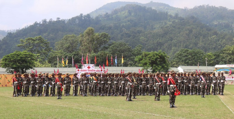 हेटौँडामा सैन्य आधार तालिमको दीक्षान्त समारोह