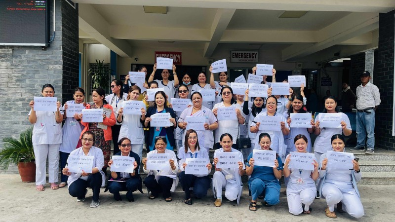 मकवानपुरका नर्सहरुको आन्दोलन, २ घण्टा सेवा बन्द